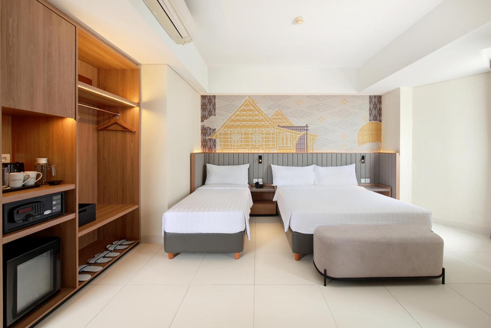 Aston Inn Pantai Losari Makassar Kültér fotó