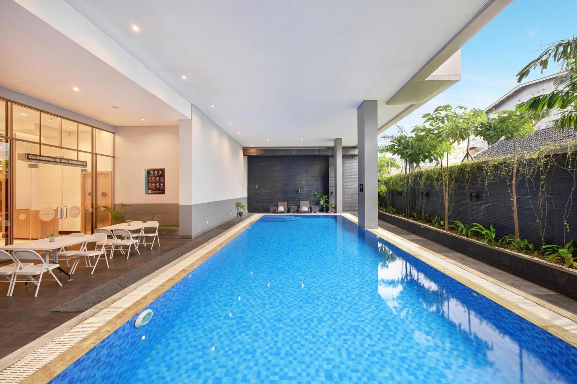 Aston Inn Pantai Losari Makassar Kültér fotó