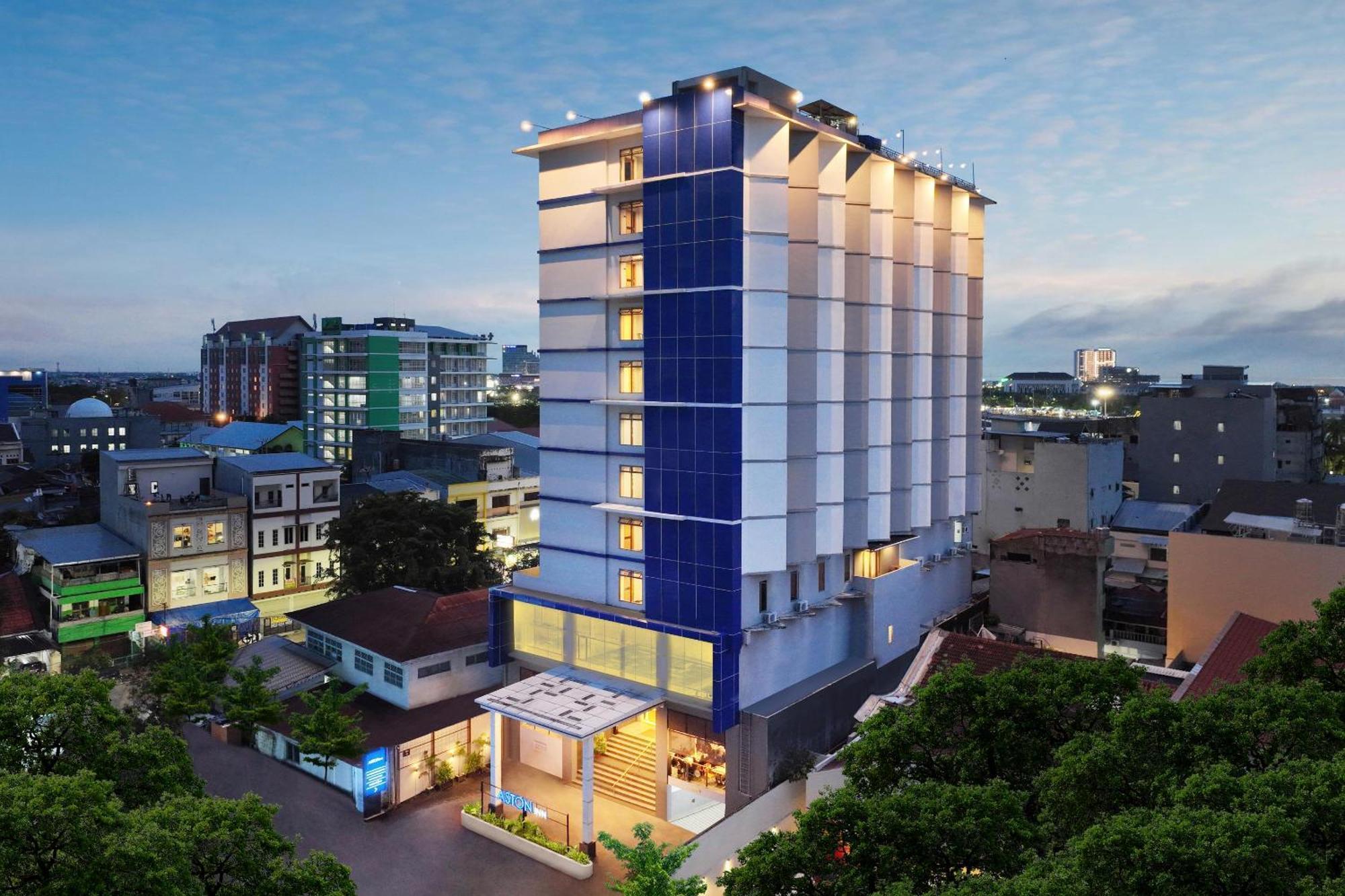 Aston Inn Pantai Losari Makassar Kültér fotó